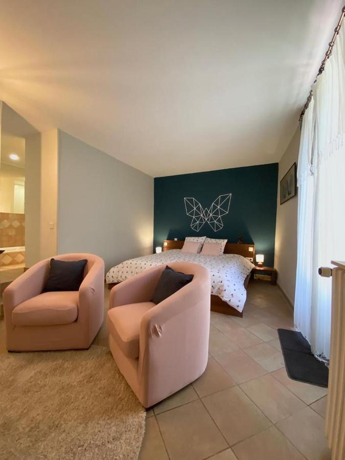 Mas Bella Vida - Chambres D'Hotes Puget Theniers Bagian luar foto