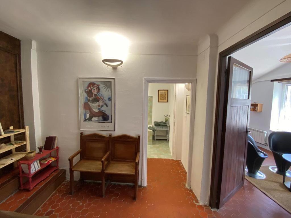 Mas Bella Vida - Chambres D'Hotes Puget Theniers Bagian luar foto