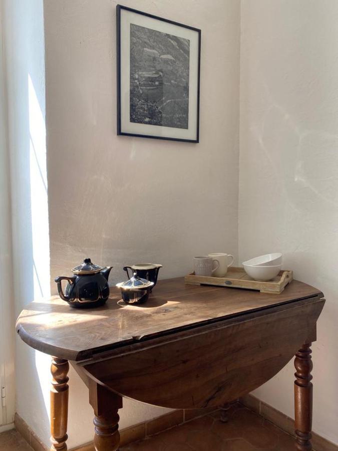 Mas Bella Vida - Chambres D'Hotes Puget Theniers Bagian luar foto
